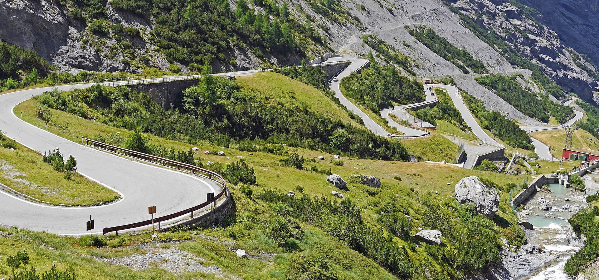 motorradhotel in suedtirol motorradurlaub in den dolomiten motoradfahren (4)